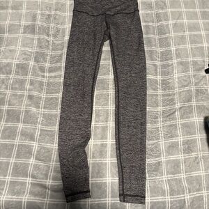 Lululemon- Wunder Under High Rise Legging
